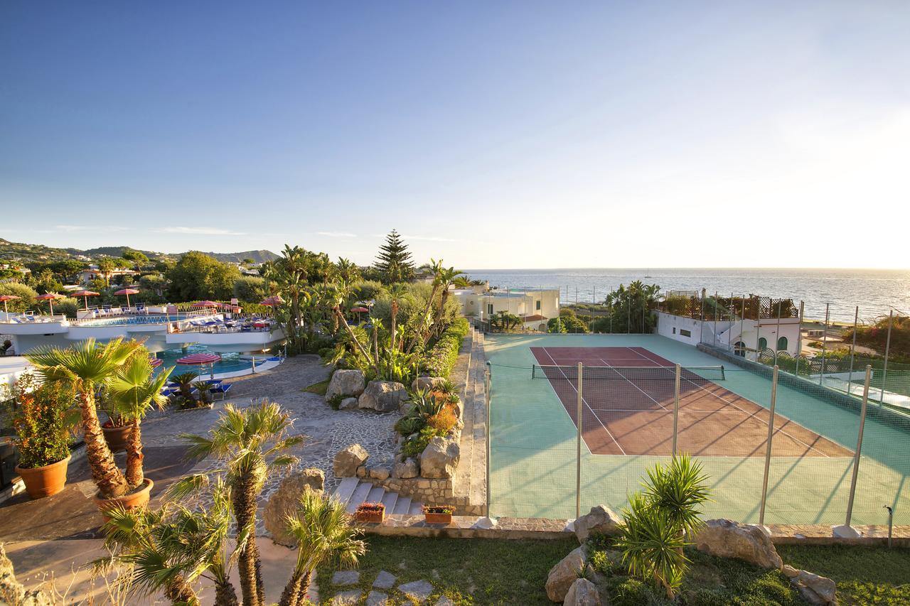 Hotel Zaro Lacco Ameno  ภายนอก รูปภาพ