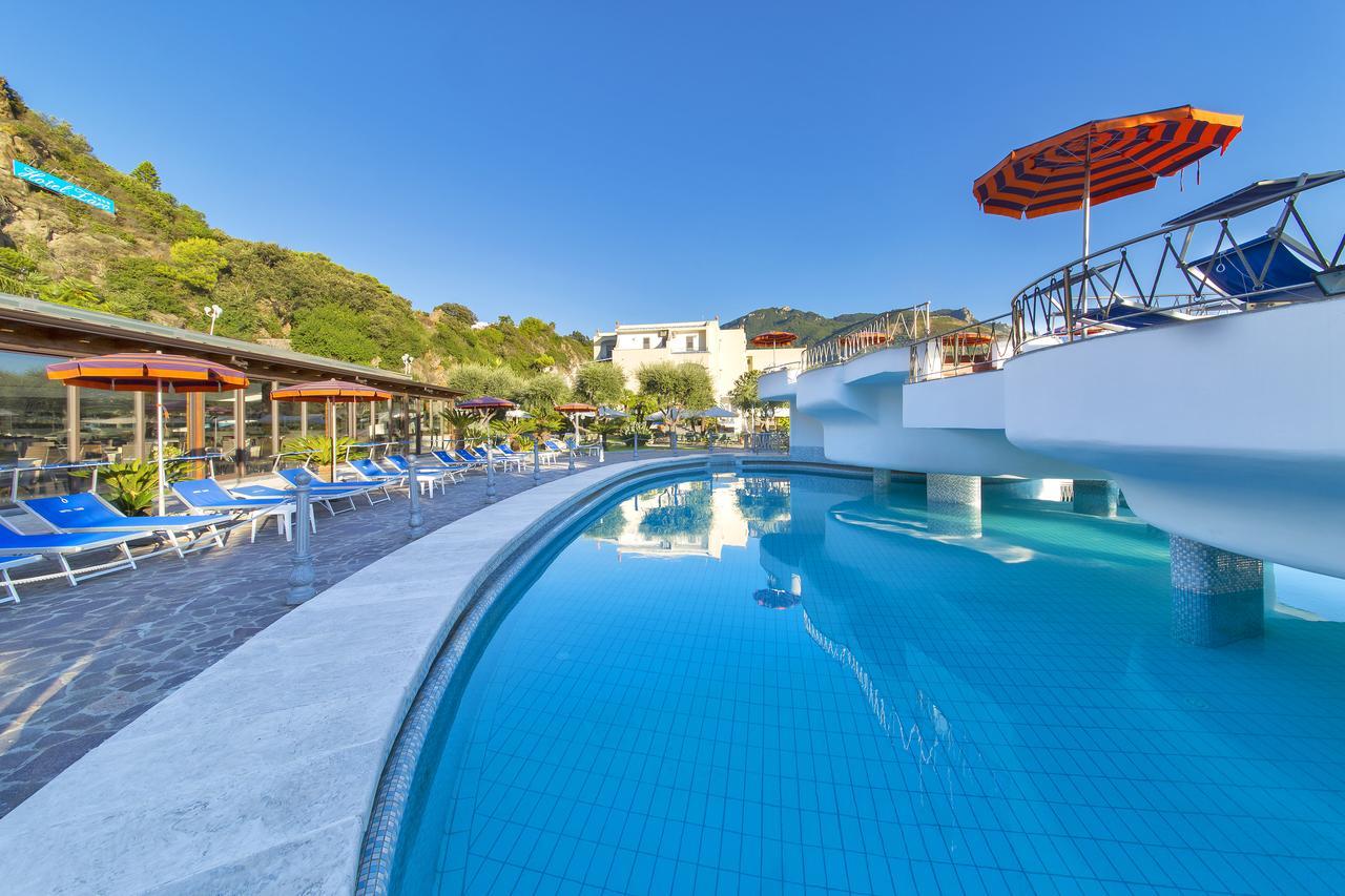 Hotel Zaro Lacco Ameno  ภายนอก รูปภาพ