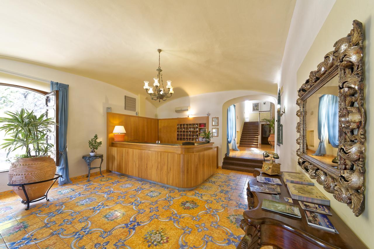 Hotel Zaro Lacco Ameno  ภายนอก รูปภาพ