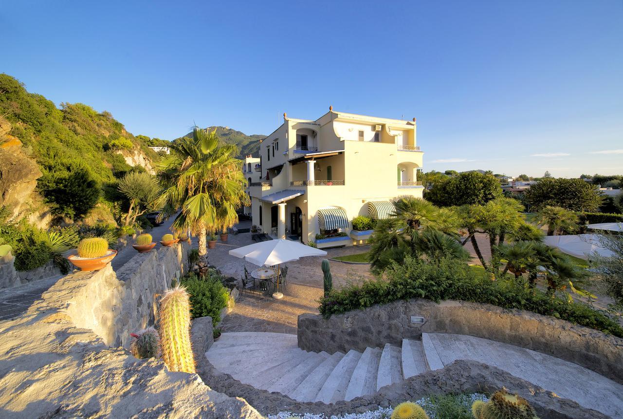 Hotel Zaro Lacco Ameno  ภายนอก รูปภาพ